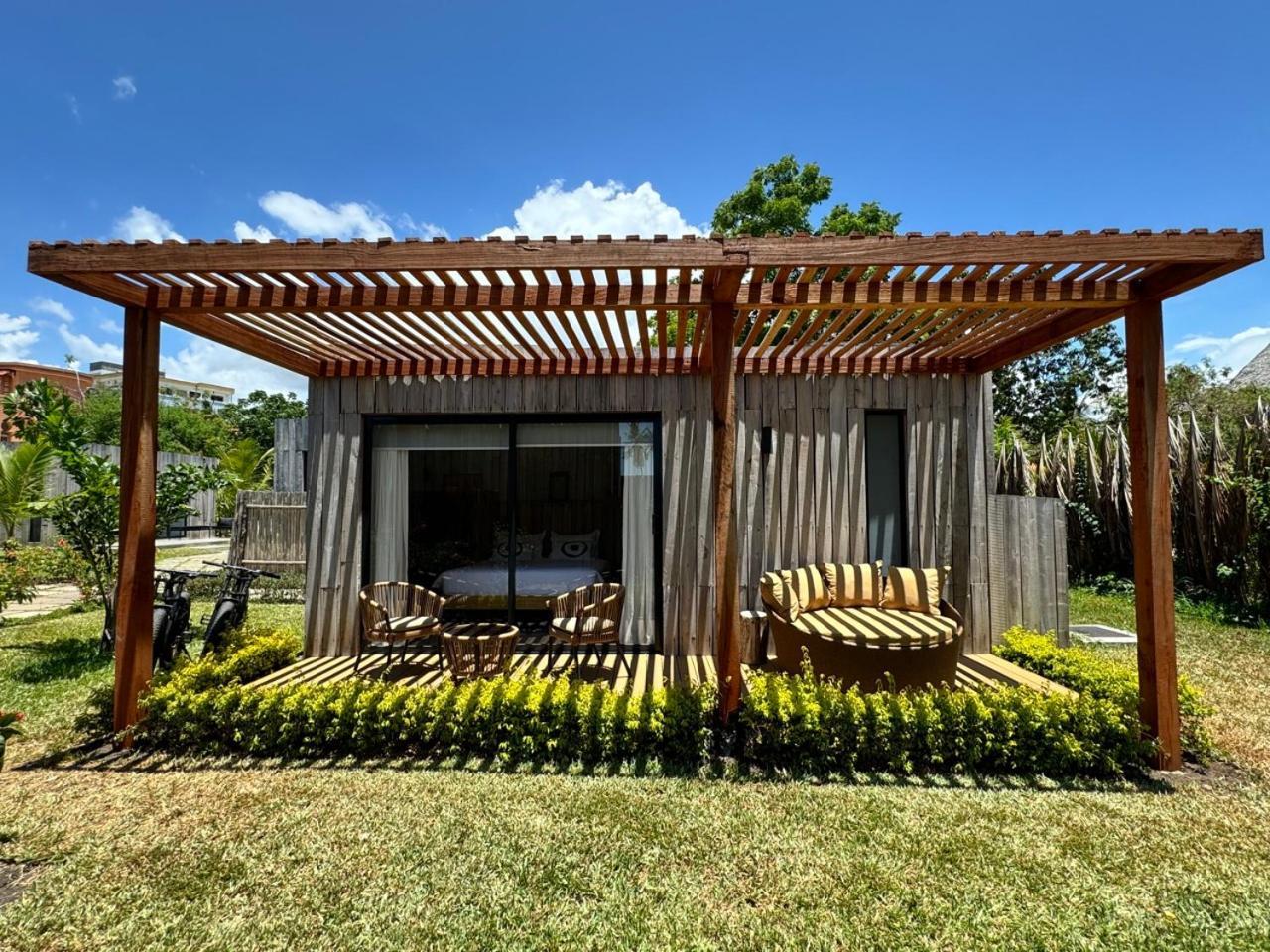 Lalagalu - Beachfront Ecocabins Diani Beach Exterior photo